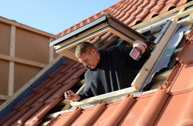 Pose de fenêtres de toit Velux à Chadeleuf